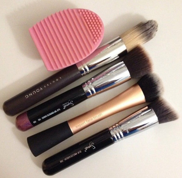 Washing Tools Cosmetics Makeup Brushes